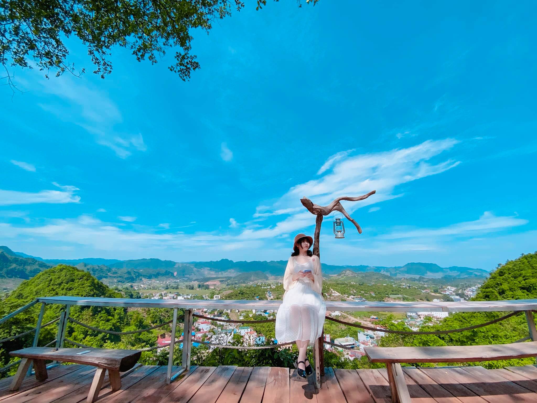 Du Lịch Mộc Châu Tháng 11: Trời Thu, Hoa Nở Và Lễ Hội Đặc Sắc
