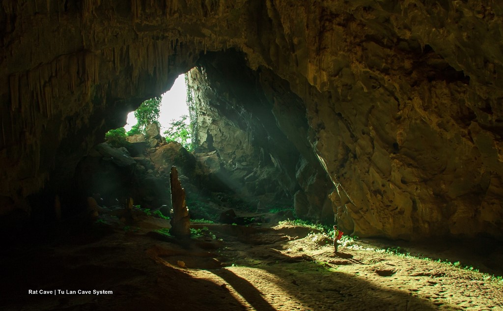 Tu-Lan-cave-in-Quang-Binh